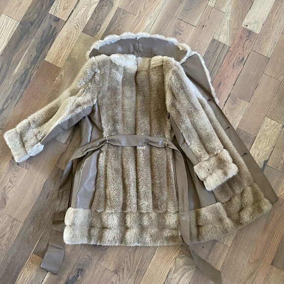 Kramer New Haven Tan Fur Leather Coat Size Medium - Picture 2 of 16